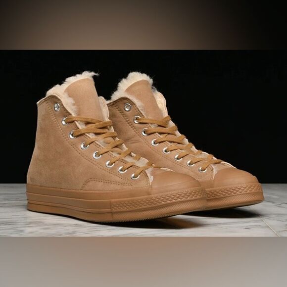 Converse Chuck 70 Hi Shearling Iced Coffee Sneakers Shoes Boots Size 7.5 2019 - Picture 1 of 10